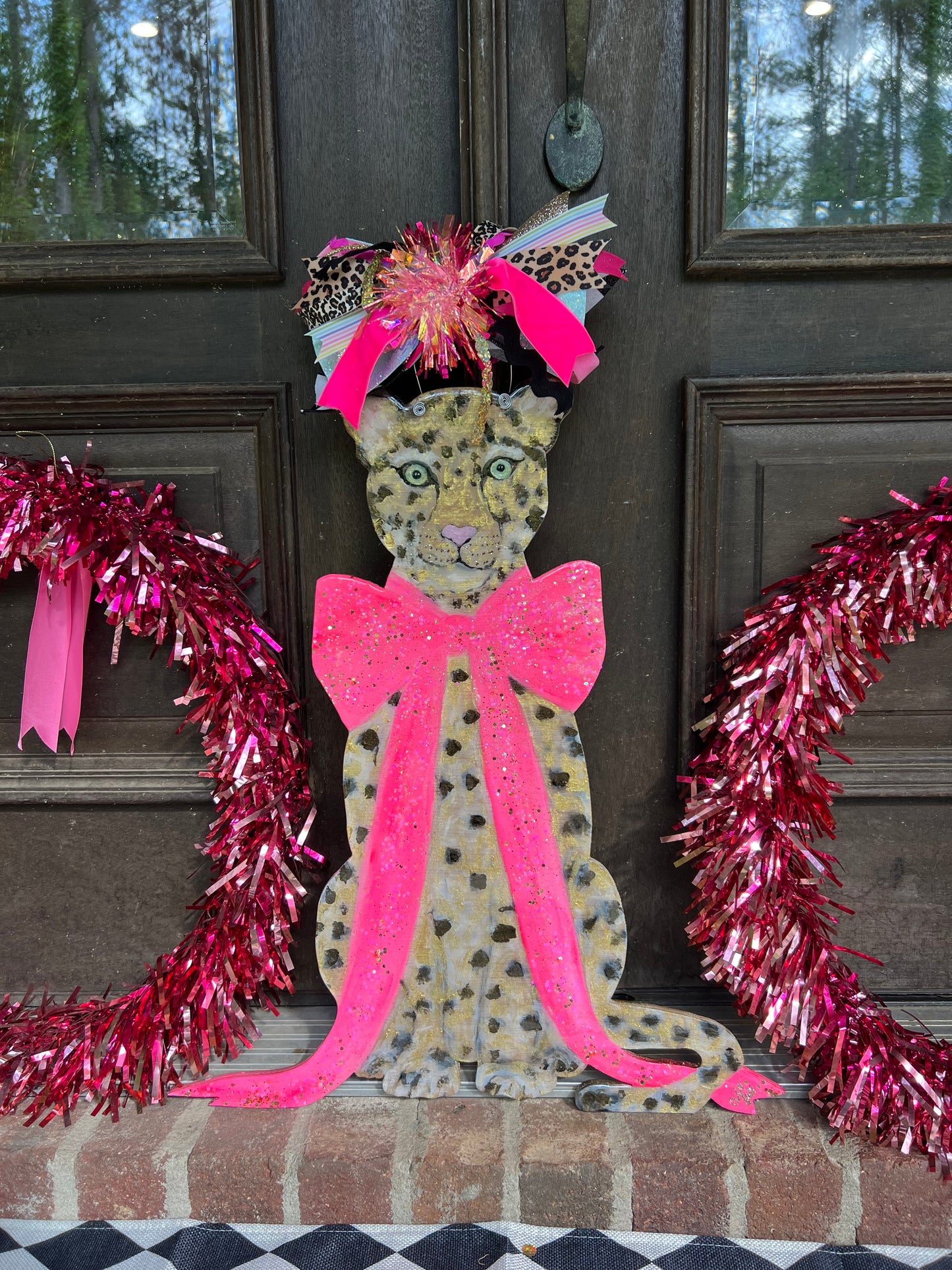 Leopard door hanger