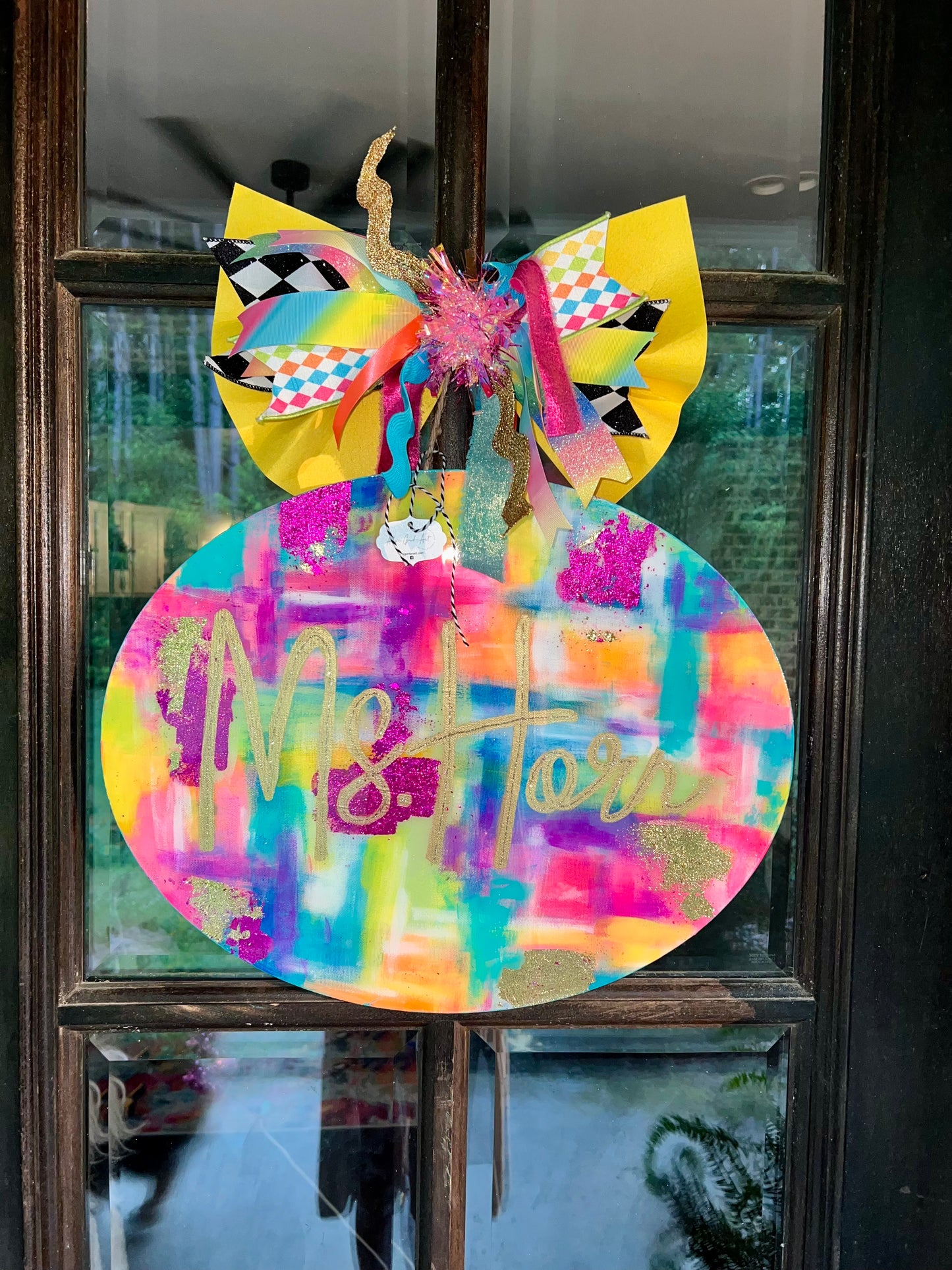 Custom Oval Door Hanger